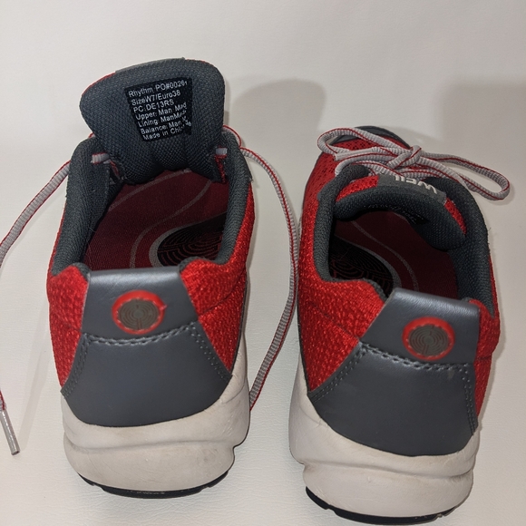 NWOT Dr. Weil Walking Shoes - Picture 9 of 10